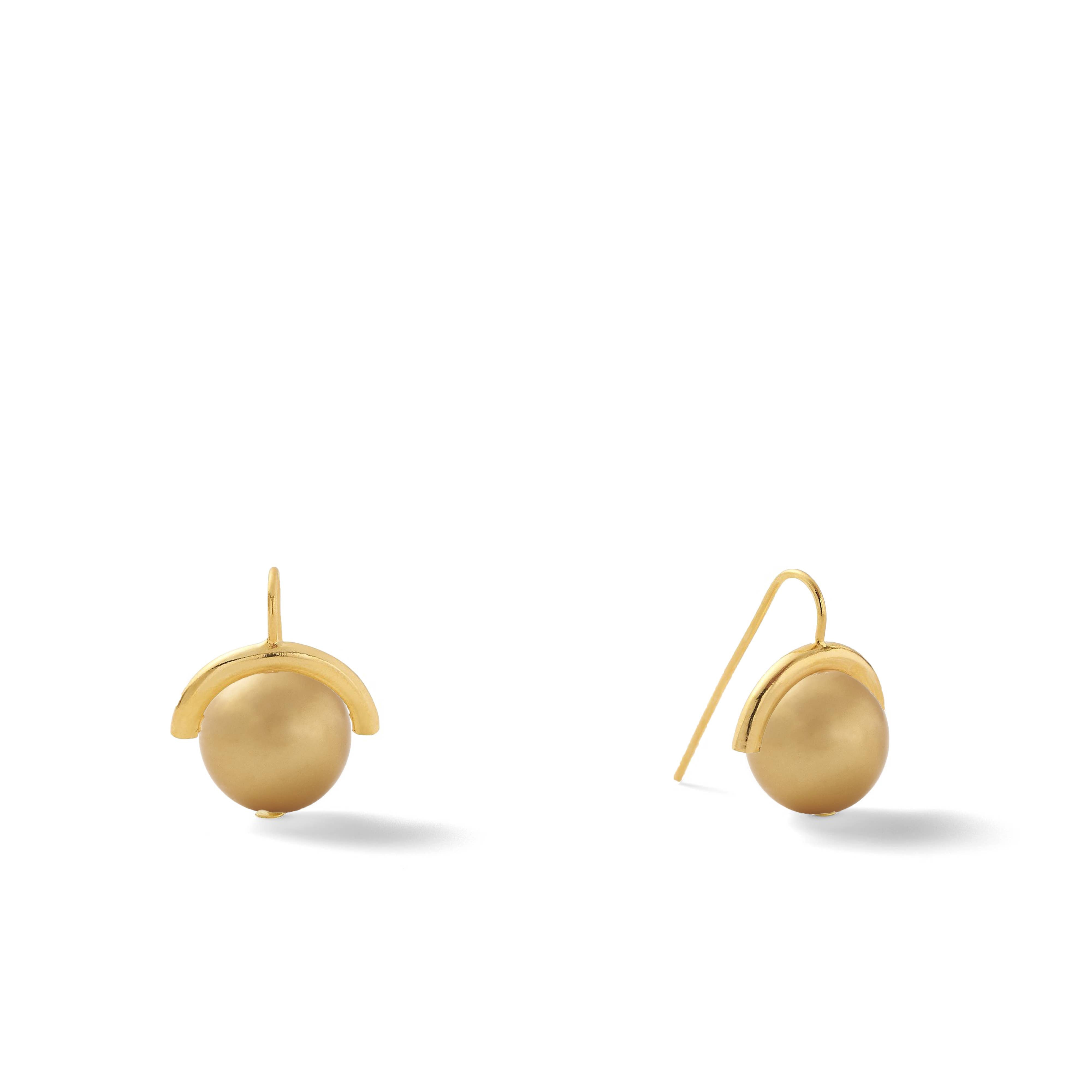 Classic Medium Pearl Sph-earring