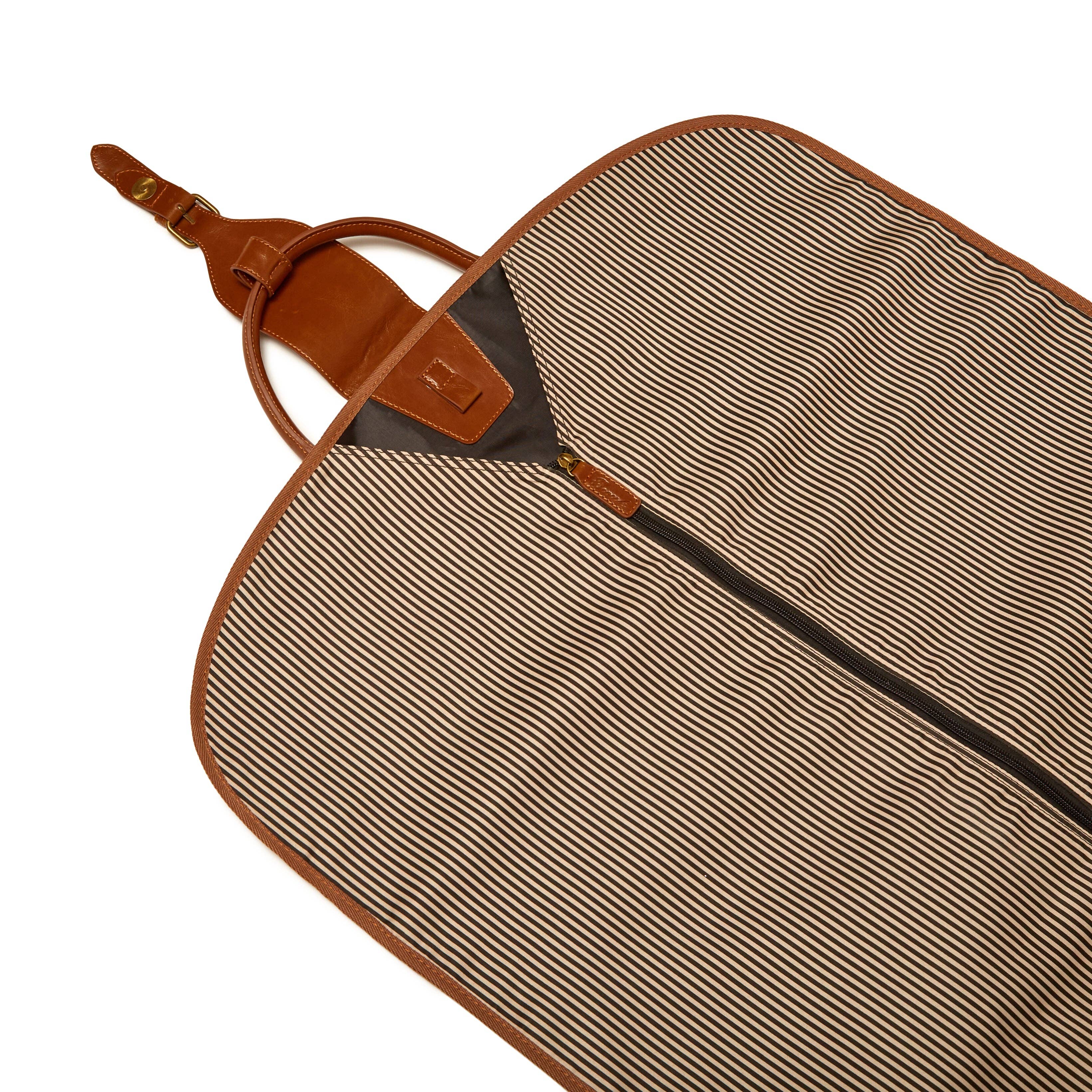 The Oxford Garment Bag