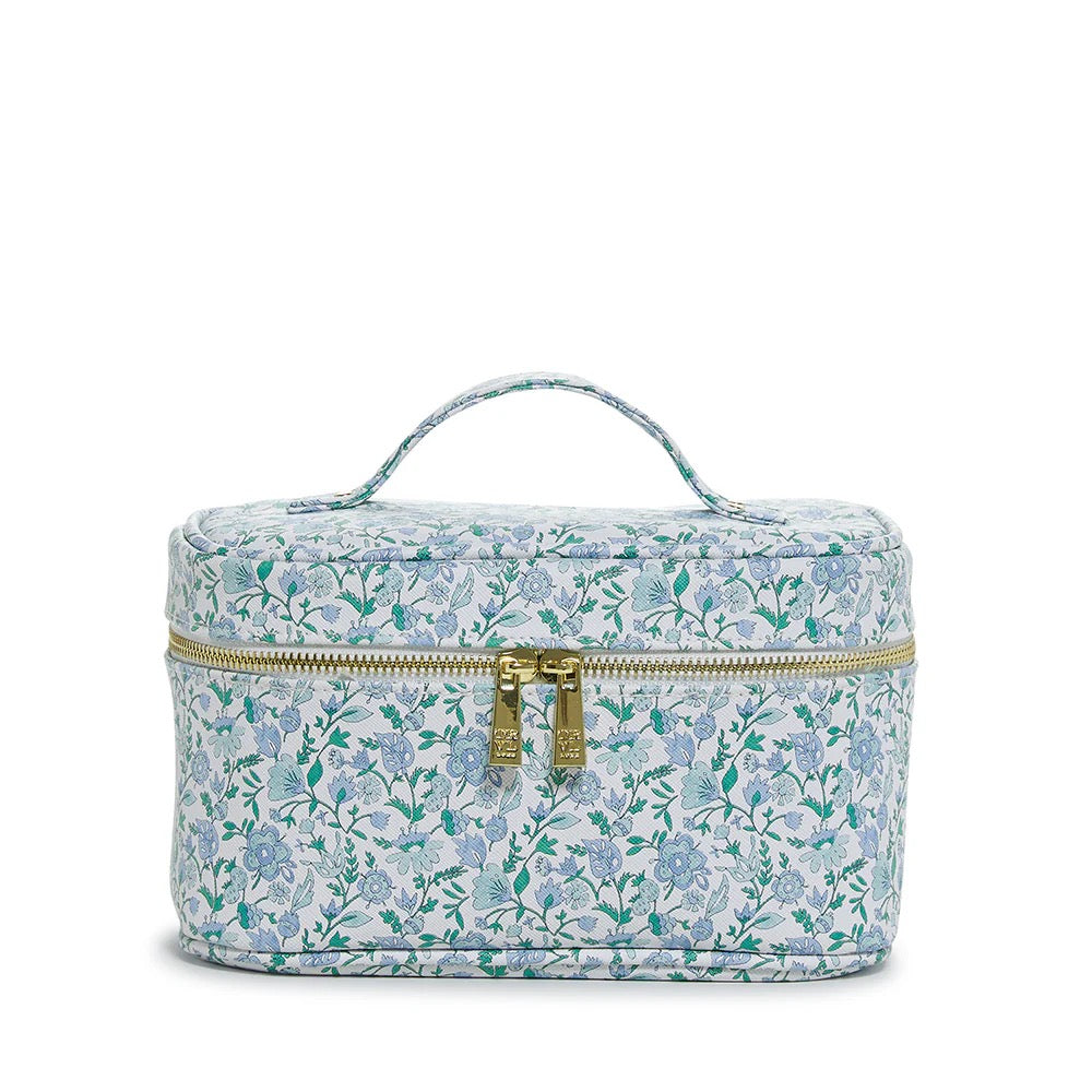 Luxe Hamptons Train Case